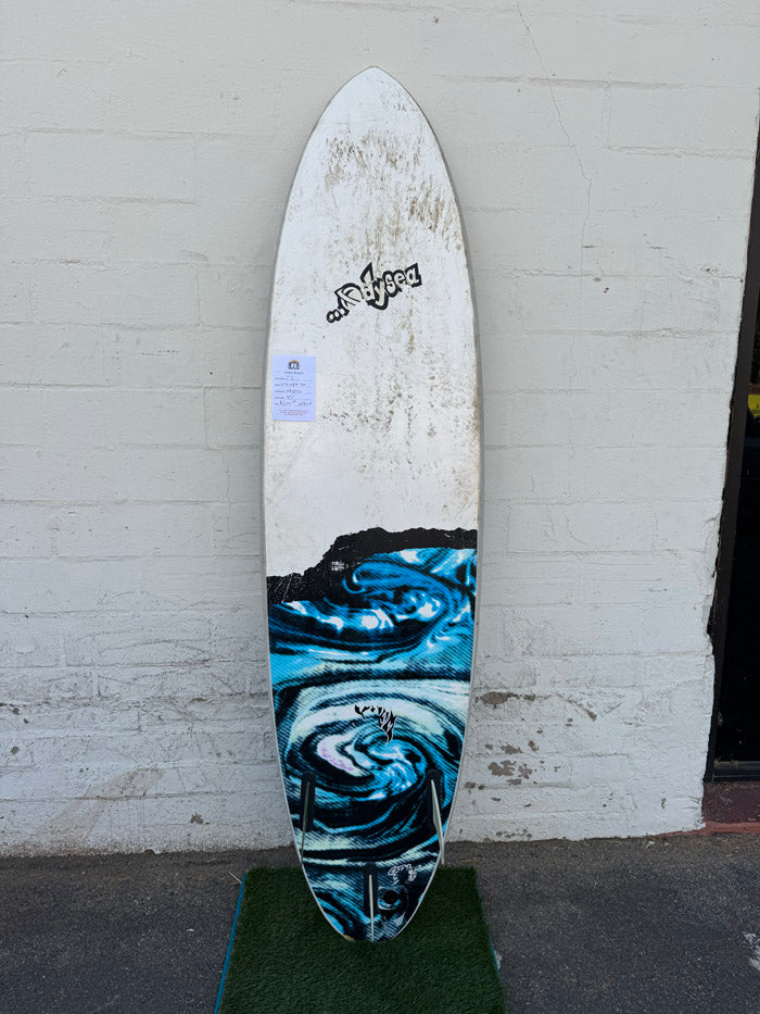 SOLD* Odysea | 7'1 Crowd Killer w/ fins - Used Surfboard – Surf N