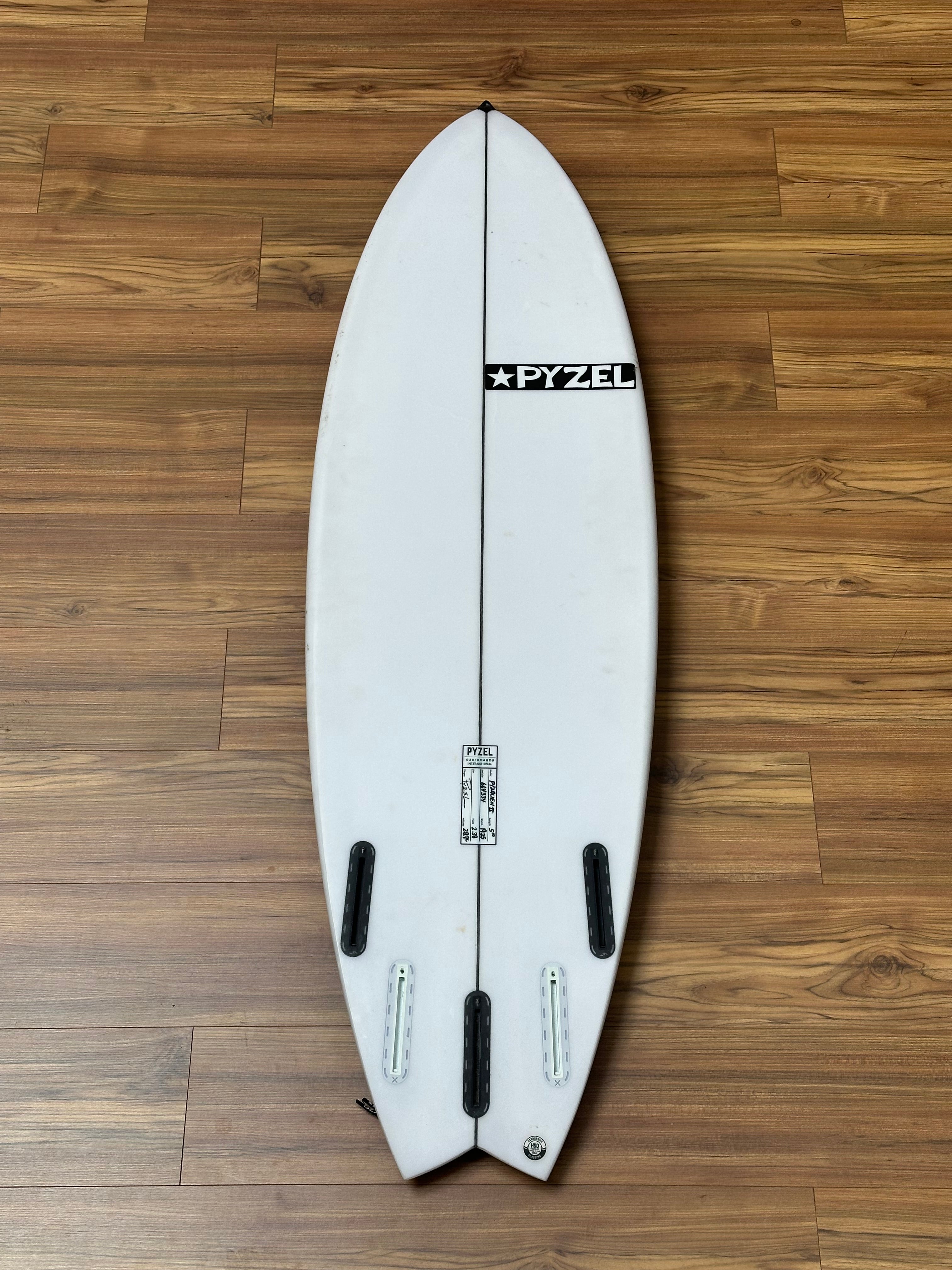 Pyzel | 5'10" Pyzalien 2 - Used Surfboard