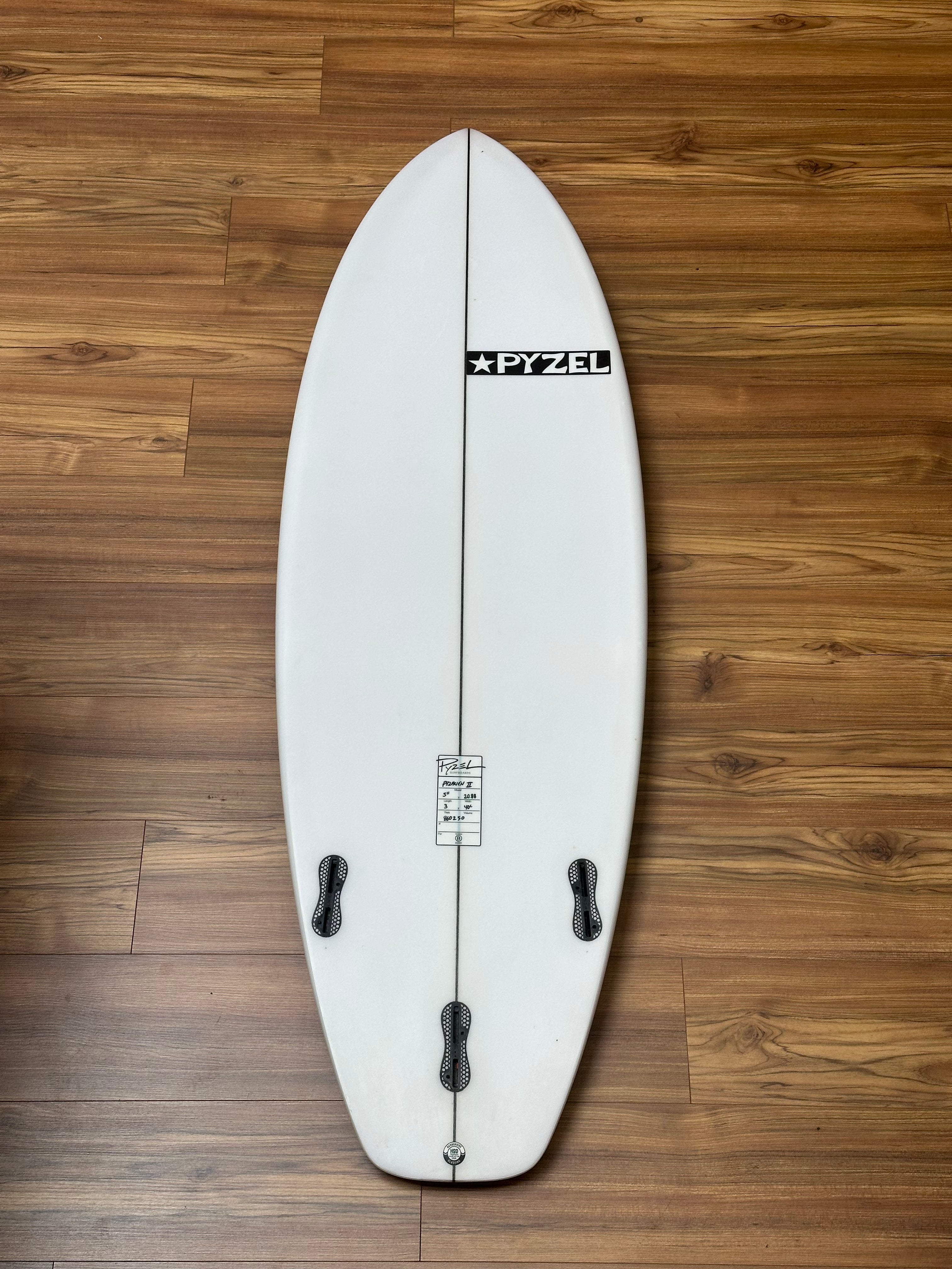 Pyzel | 5'11" Pyzalien 2 - Used Surfboard