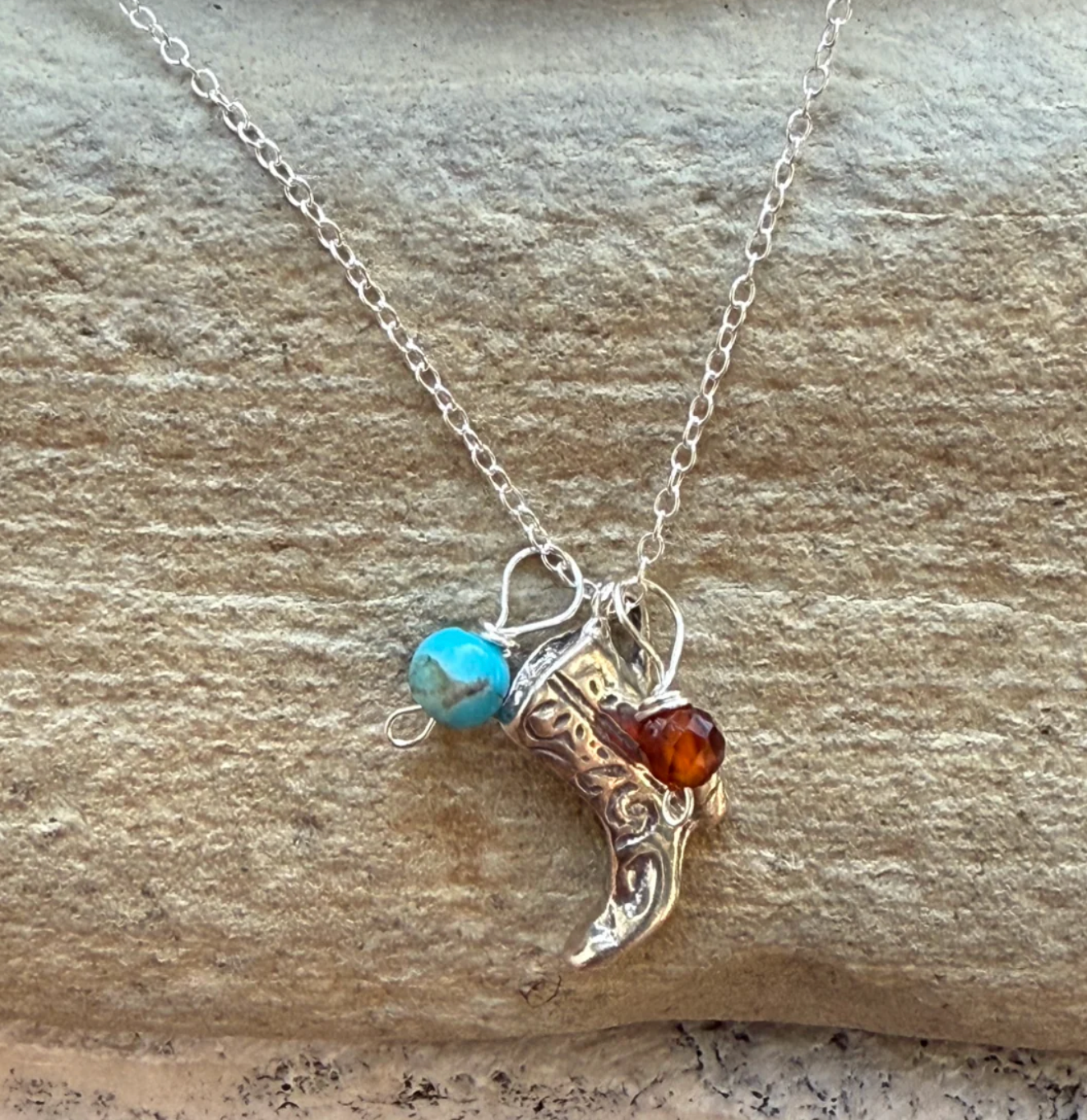 Surf N' Wear Beach House Online