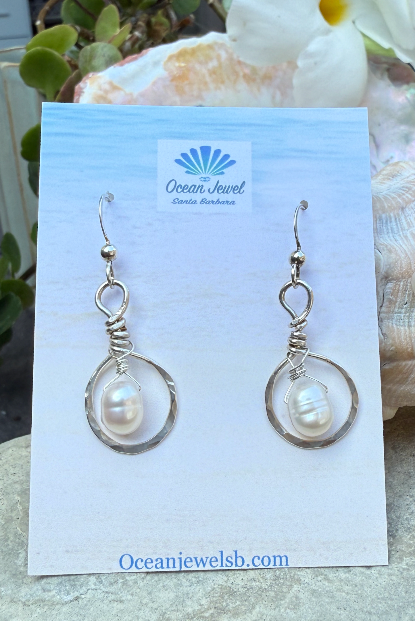 Simple Beach Girl Pearl Hoop Earrings